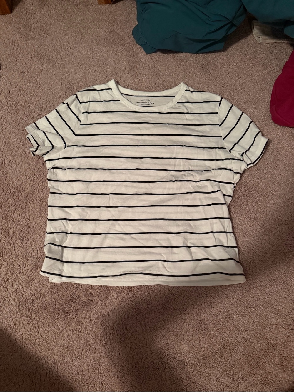 abercrombie skimming tee striped